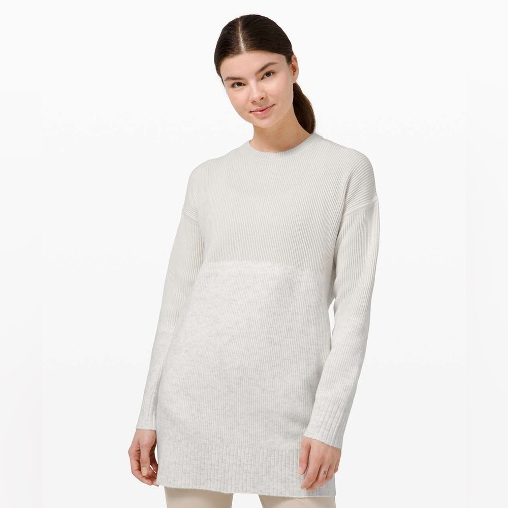 Lululemon Restful Intention Sweater in Light/Heathered Light Ivory size m